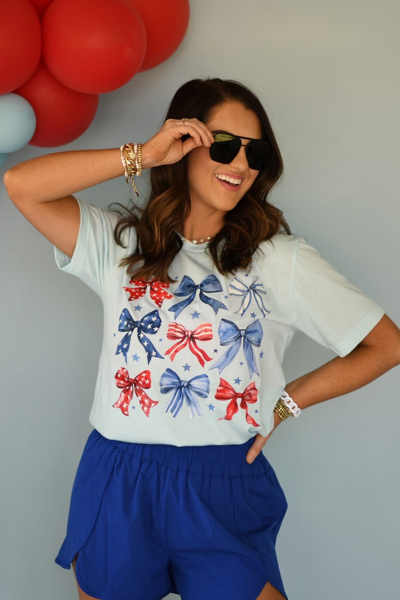 Red white & bows