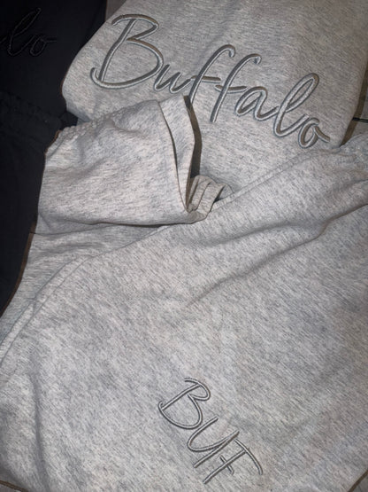 Buf Crewneck/Joggers Or Sweatpants SET