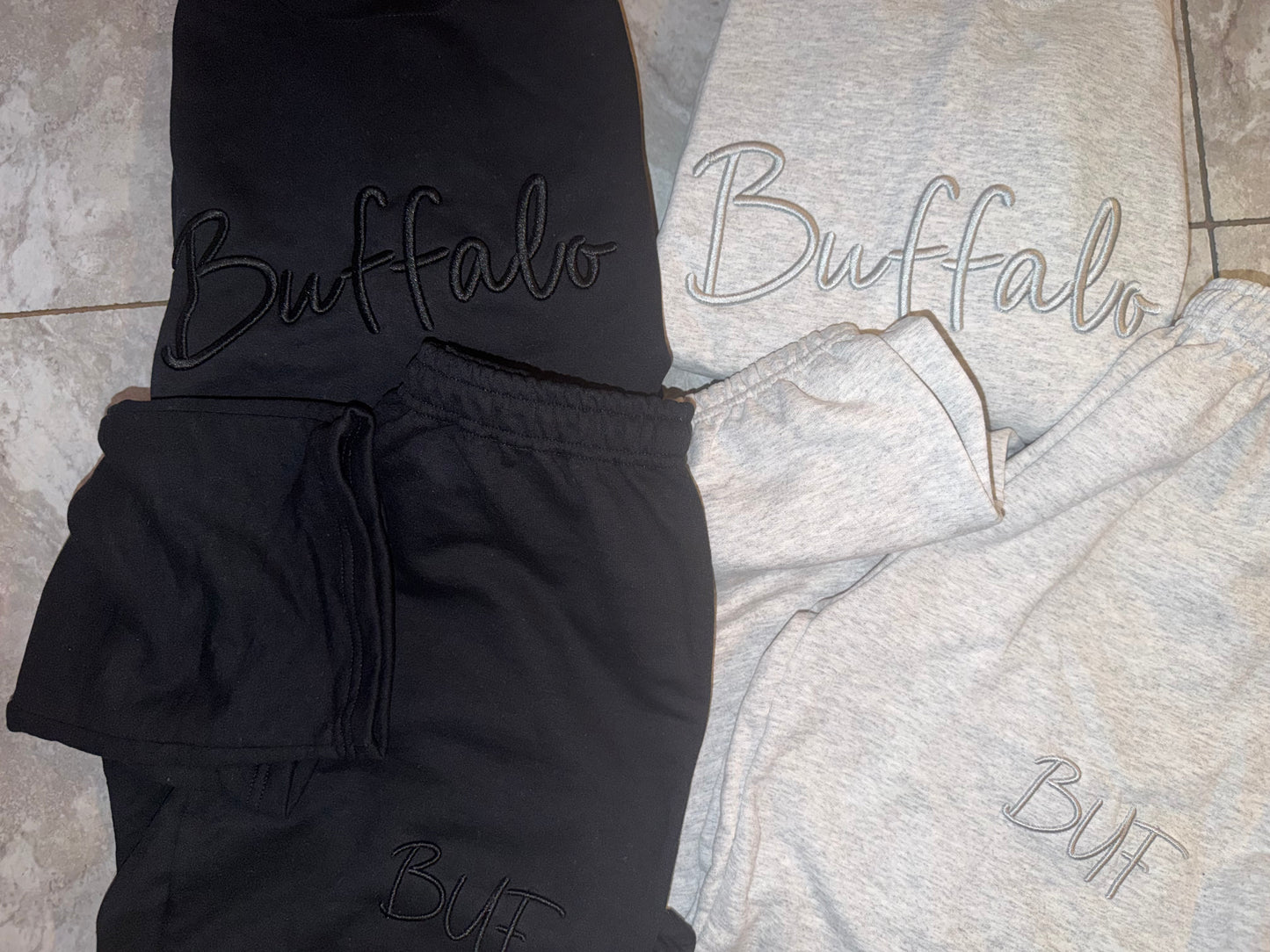 Buf Crewneck/Joggers Or Sweatpants SET